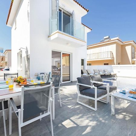 Villa Elaine Протарас Екстериор снимка